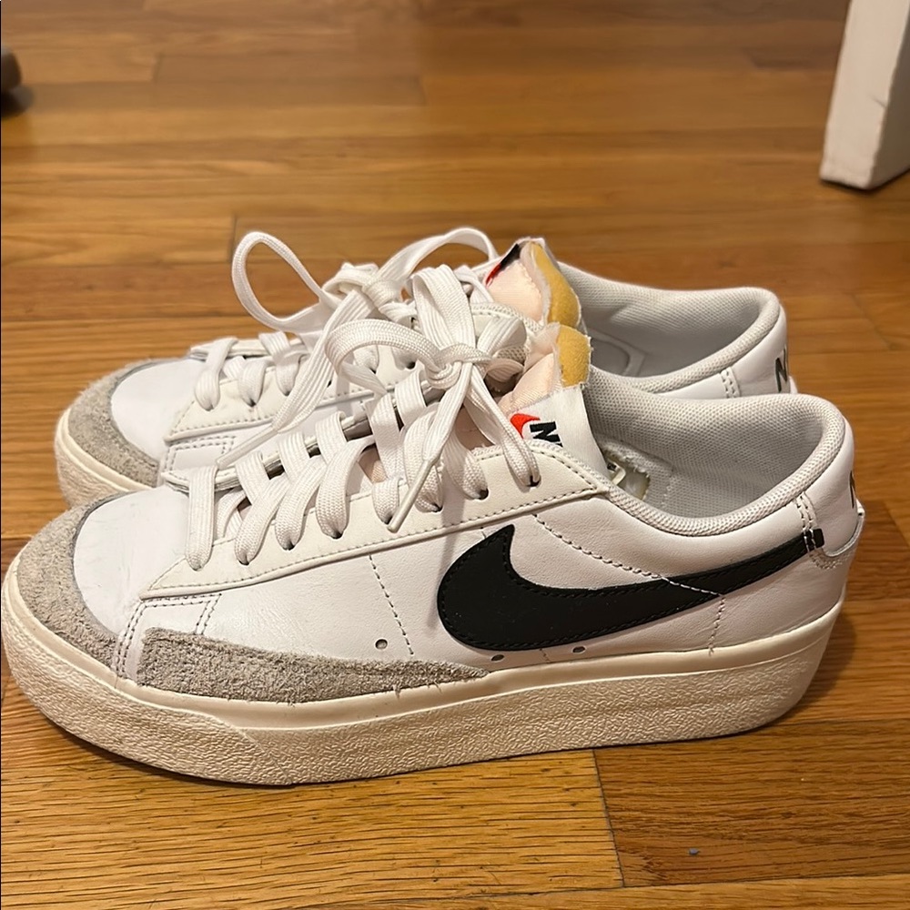 Nike Women’s White and Black Blazer Sneakers